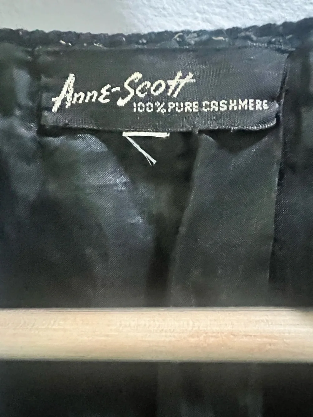 Anne Scott Vintage Embellished Black Women's Cardigan Sweater - Picture 11 of 12